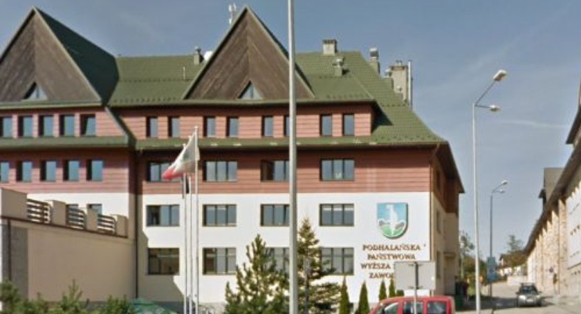 Stypendia dla studentów PPUZ wstrzymane - zamieszanie na podhalańskiej uczelni
