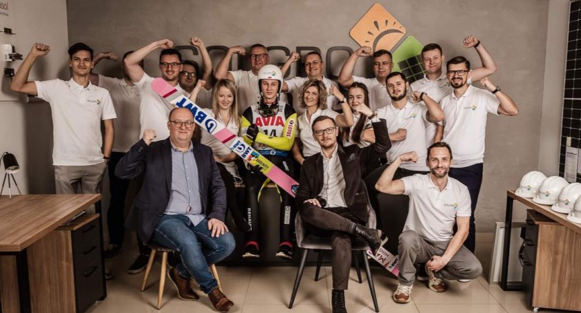 Igrzyska Olimpijskie 2022 z sądecką marką – mocne wsparcie Pawła Wąska!