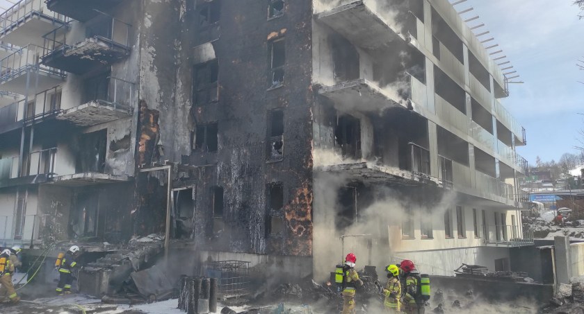 Prace z otwartym ogniem przyczyną wielkiego pożaru apartamentowca w Zakopanem