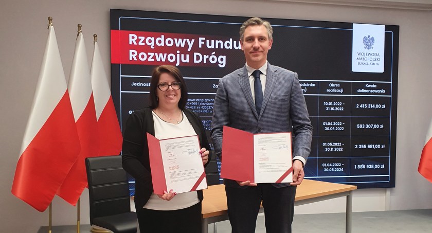 Prawie 2,5 miliona złotych na inwestycje drogowe w Gminie Szaflary w 2022 roku