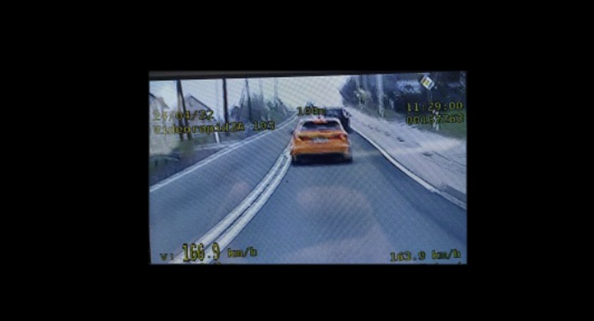 Tylko o 116 km/h przekroczył prędkość w terenie zabudowanym  w Rabce-Zdroju 