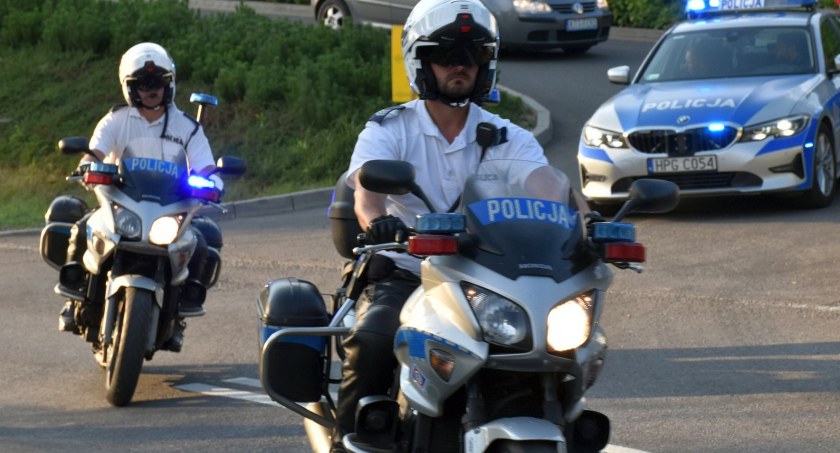 Prowadził motocykl bez uprawnień - grozi mu grzywna do 30 tys. złotych
