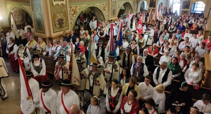 Huczny jubileusz 100-lecia istnienia oddziału Związku Podhalan Górali Podhalańskich w Czarnym Dunajcu 