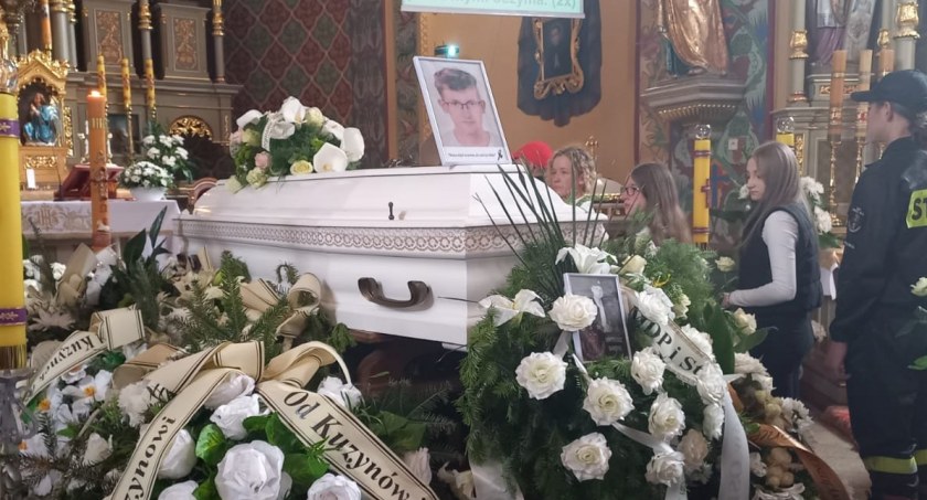 Orawianie pożegnali tragicznie zmarłego Mateusza 