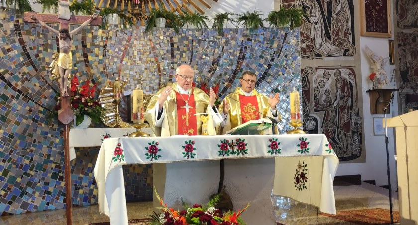 Jubileusz 40-lecia parafii Matki Bożej Bolesnej w Podczerwonem