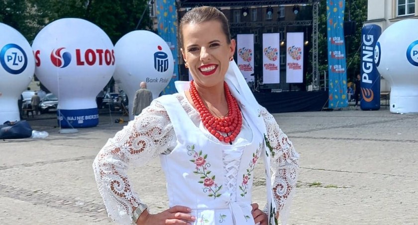Monika Toczek z Witowa trzecia w konkursie Miss podczas małopolskiego Festiwalu KGW Polska od Kuchni