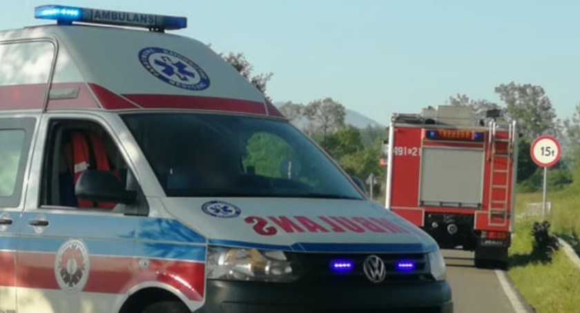 Strażacy otworzyli mieszkanie, mężczyzna już nie żył