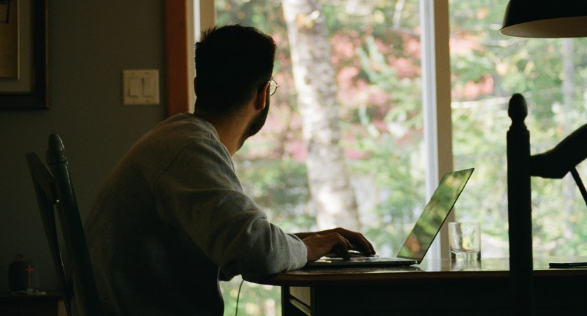Jak zmotywować się do pracy na home office?