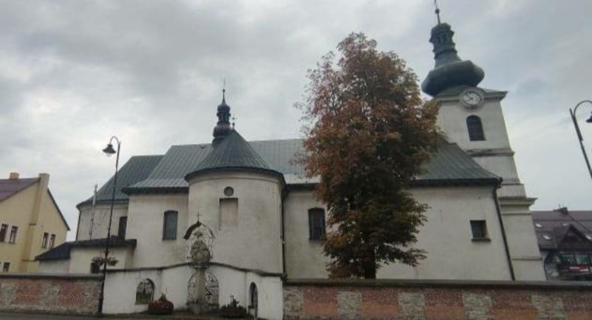Piorun uszkodził organy w kościele 