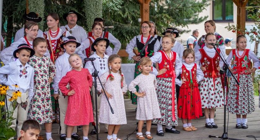 Rolnicy z gminy Rabka-Zdrój dziękowali za plony - dożynki w Radzawce