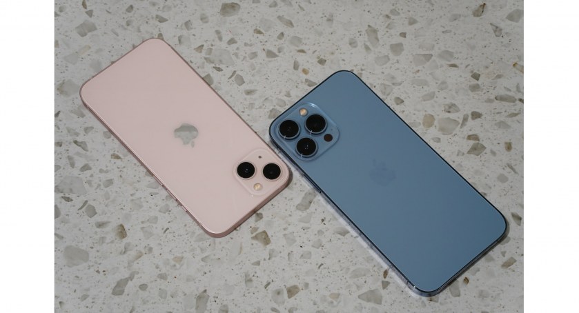 iPhone 11, 12 czy 13 – na jaki model warto się zdecydować, by nie przepłacić?