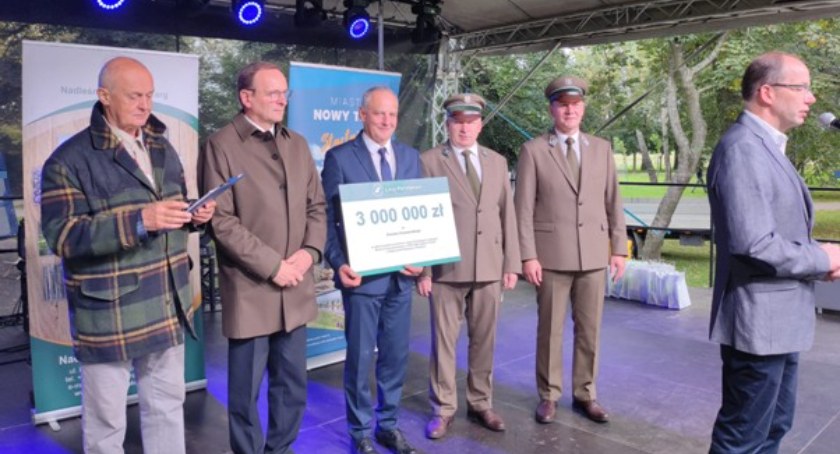 3 miliony od Lasów Państwowych na remont drogi w Harkabuzie i Podsarniu