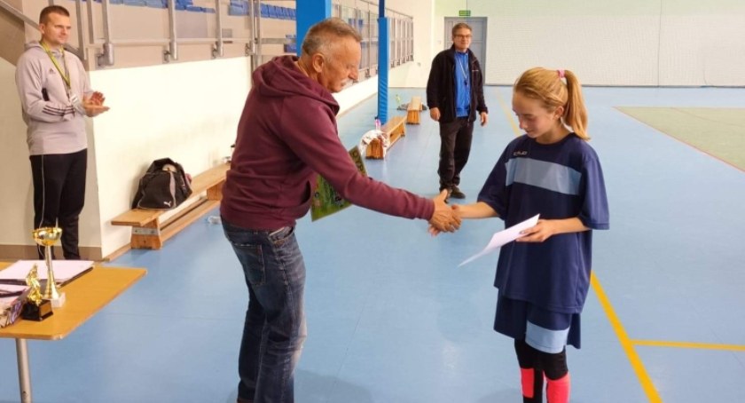 Odbyły się Igrzyska Dzieci Ośrodka Sportowego Pieniny w piłce halowej dziewcząt 