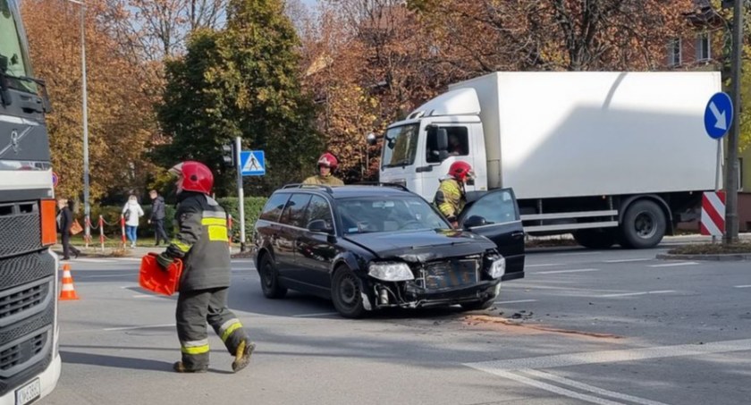 Kraksa na skrzyżowaniu