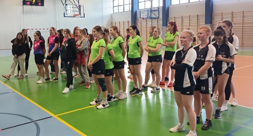 Liceliada  Ośrodka Sportowego Nowy Targ w koszykówce dziewcząt
