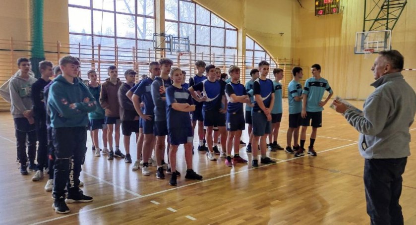 Igrzyska Młodzieży Szkolnej Ośrodka Sportowego Pieniny w piłce koszykowej chłopców