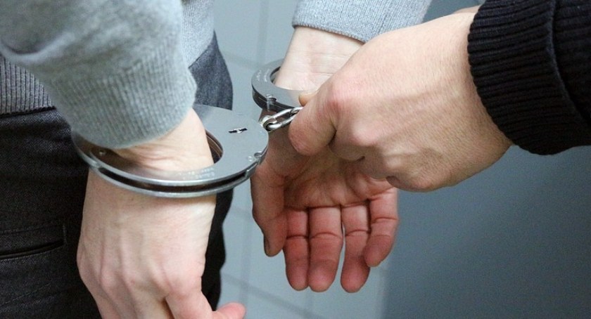 Młody mieszkaniec Jabłonki z nożem w ręku chciał zgwałcić Ukrainkę - grozi mu do 12 lat więzienia