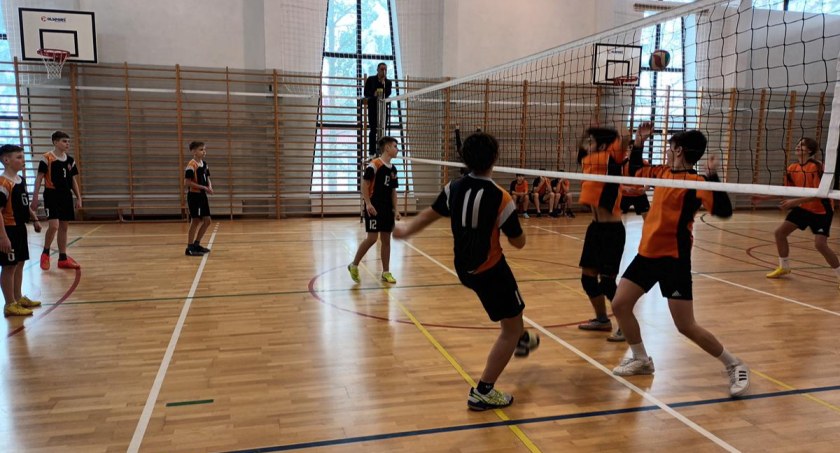 Rozegrano Igrzyska Młodzieży Szkolnej Ośrodka Sportowego Nowy Targ w siatkówce chłopców
