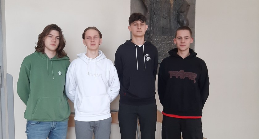 Czworo uczniów Goszczyńskiego  kolejnym etapie Olimpiady Przedsiębiorczości