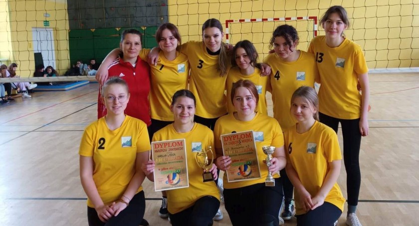 Licealiada Ośrodka Sportowego Pieniny w piłce siatkowej dziewcząt