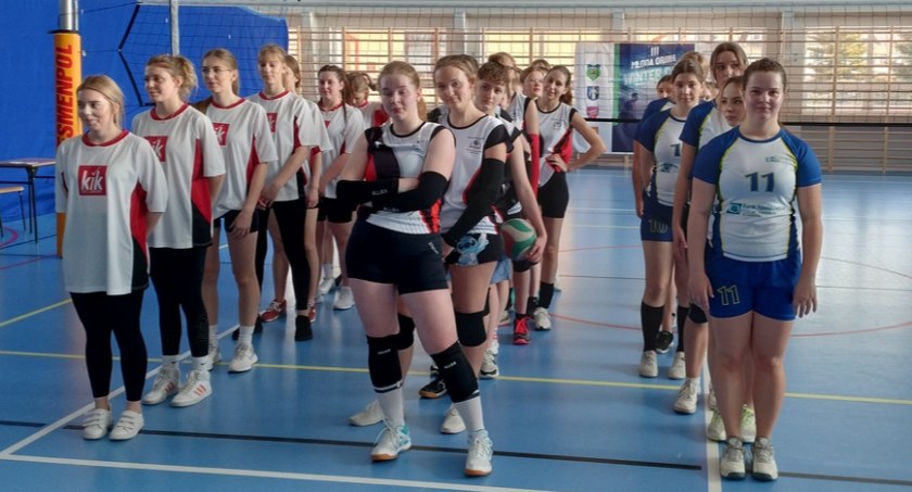 Odbyła się  Licealiada Ośrodka Sportowego Rabka Zdrój  w Piłce Siatkowej  Dziewcząt 