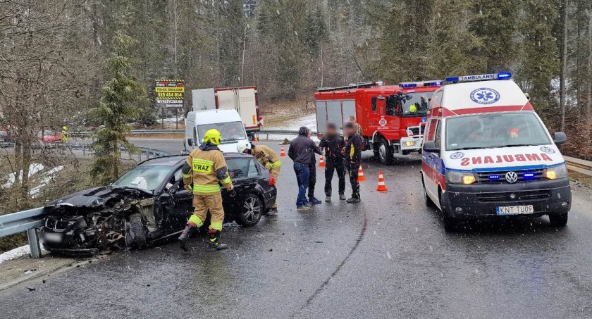 Groźny wypadek między Bielanką a Pieniążkowicami 