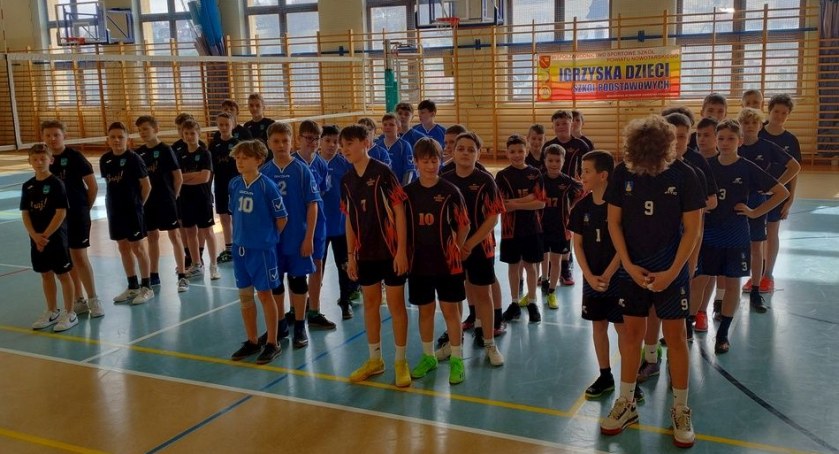 Igrzyska Dzieci Ośrodka Sportowego Rabka Zdrój  w Mini-Siatkówce chłopców