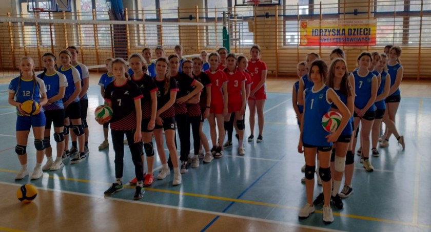 Rozegrano Igrzyska Dzieci Ośrodka Sportowego Rabka Zdrój w Mini-Siatkówce dziewcząt