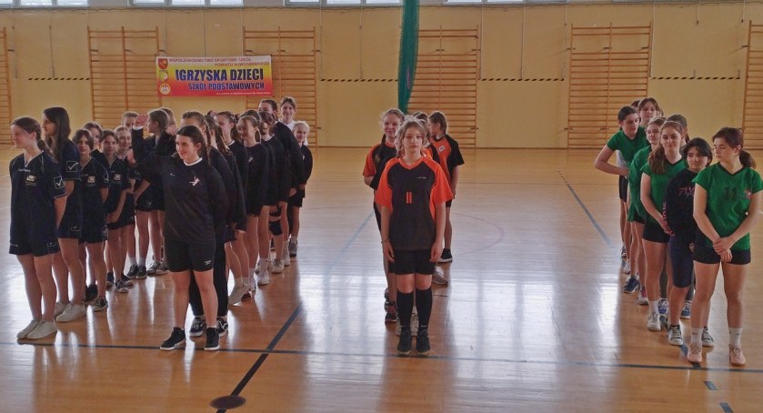Rozegrano Igrzyska Dzieci Ośrodka Rabka Zdrój w mini-piłce ręcznej dziewcząt