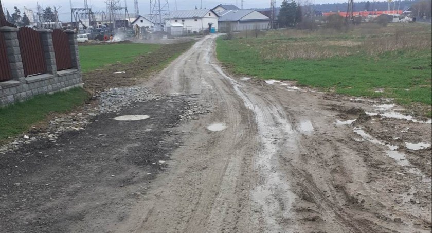 Zaskalanie zapraszają na treningi motocrossowe i testy obuwia na przemakanie