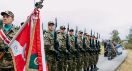 Młodzież na szlaku pamięci gen. Fieldorfa „Nila” podczas II Fieldorfiady