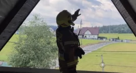 Zawalił się szczyt budynku w Podwilku - interweniowa&hellip;