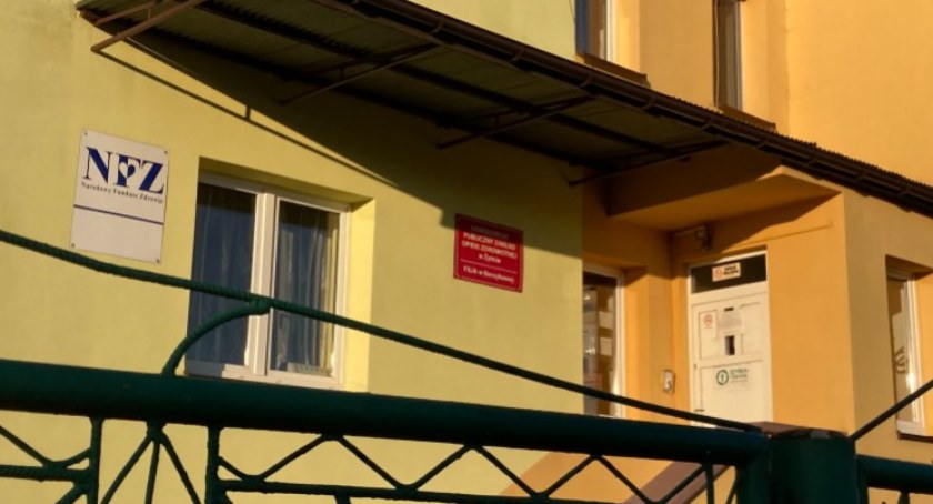 NFZ: kontrolują, jakby chcieli a nie mogli. Zaczęli osiem miesięcy temu i jeszcze nie wiadomo, co zrobili w tej sprawie