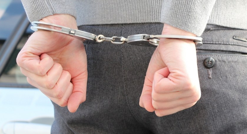 27-latek wynajmował mieszkanie. Ukradł z niego cały sprzęt AGD i sprzedał. Grozi mu do 5 lat odsiadki