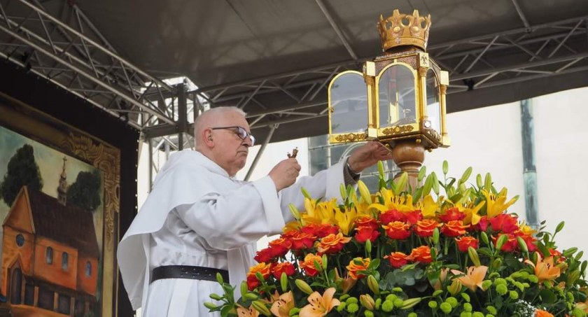 Kąpiółka w Sanktuarium Matki Bożej Gidelskiej 