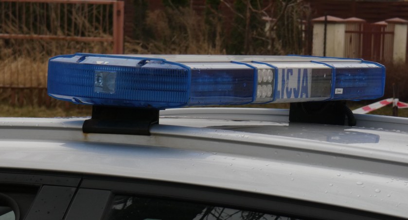 Pijany 36-latek za kierownicą fiata punto. Mężczyzna stanie przed sądem, grozi do 2 lat więzienia