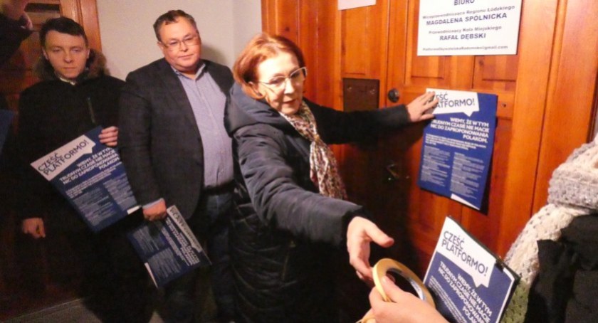 Łuszczyn: Po co komu program, wybory to przecież emocje [Komentarz]