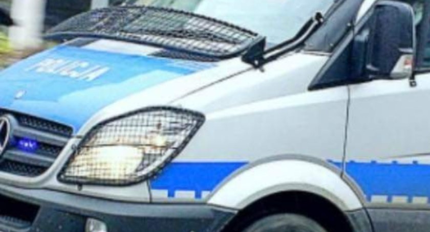 Silniczka, gmina Żytno.39-latek jechał volvo 110 km/h w zabudowanym 