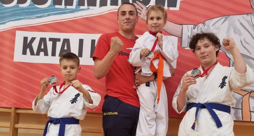 Sześć medali zawodników Klubu Karate Randori. Zawody odbyły się w Stawiszynie koło Kalisza