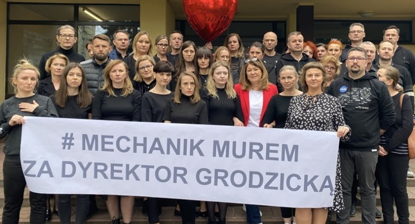 Dzisiaj sesja Rady Powiatu. W programie jest o nauczycielach, ale o konkursie na dyrektora w Mechaniku ani słowa