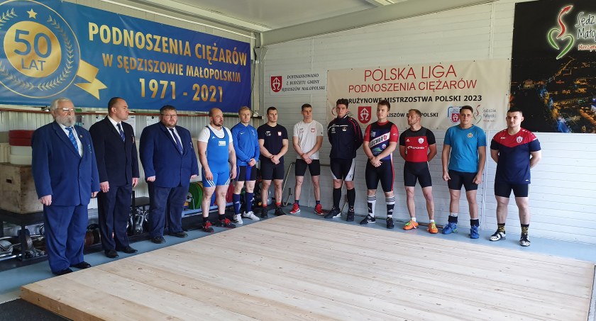 Wygrana sztangistów UMLKS-u Radomsko w Sędziszowie Małopolskim
