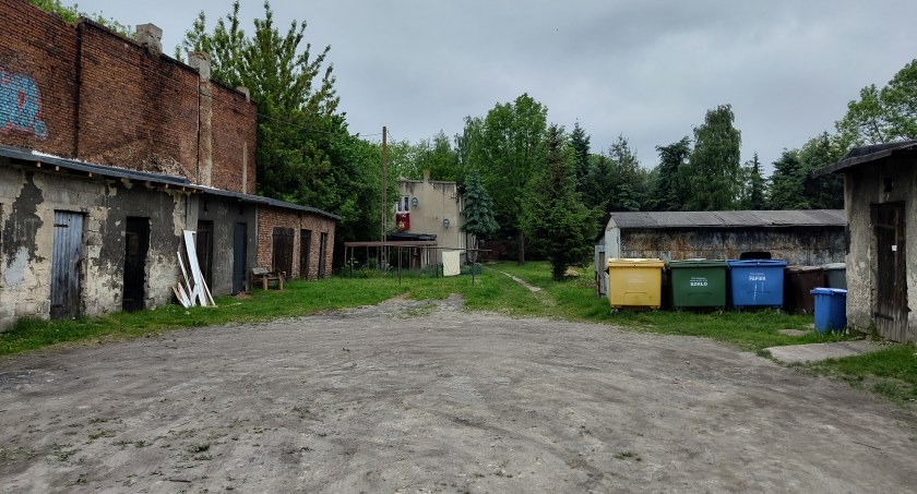 Będzie sąd o działkę: właścicielka nie chce sprzedać, urząd będzie wywłaszczał