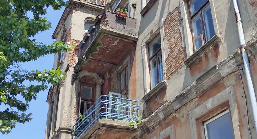 Lichwa mieszkaniowa: Kamienicznicy podnosili ceny i bez skrupułów pozbywali się swoich lokatorów