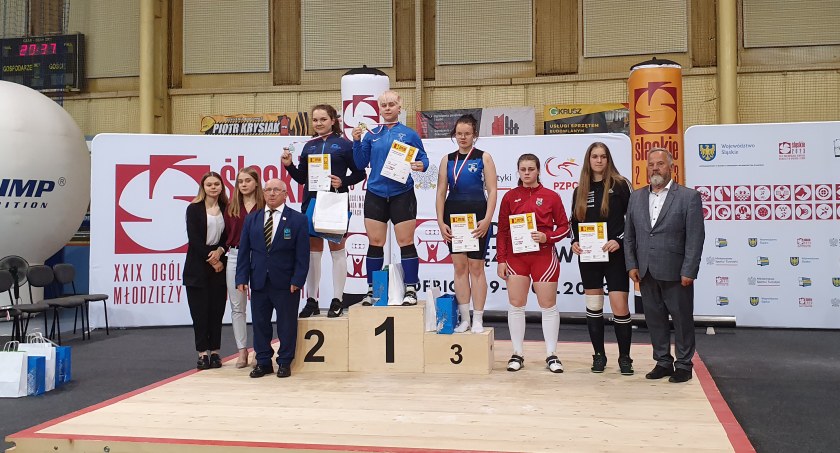 Złoto Katarzyny Kozery na XXIX Ogólnopolskiej Olimpiadzie Młodzieży w Podnoszeniu Ciężarów w Dębicy