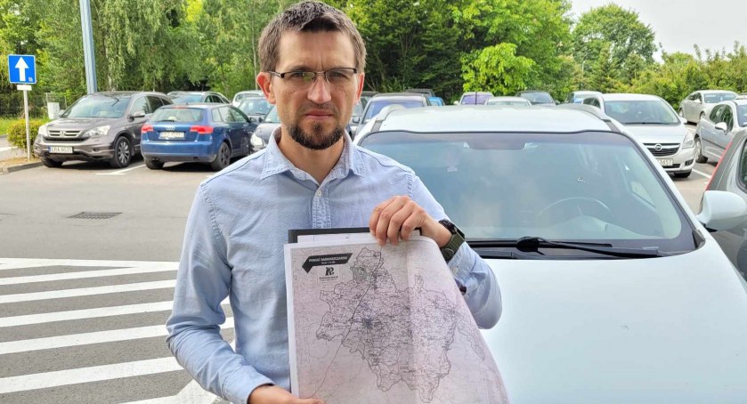 Widzimy śmieci reagujmy! - akcja Radomszczańskiego Alarmu Smogowego zakończyła się petycją złożoną w starostwie
