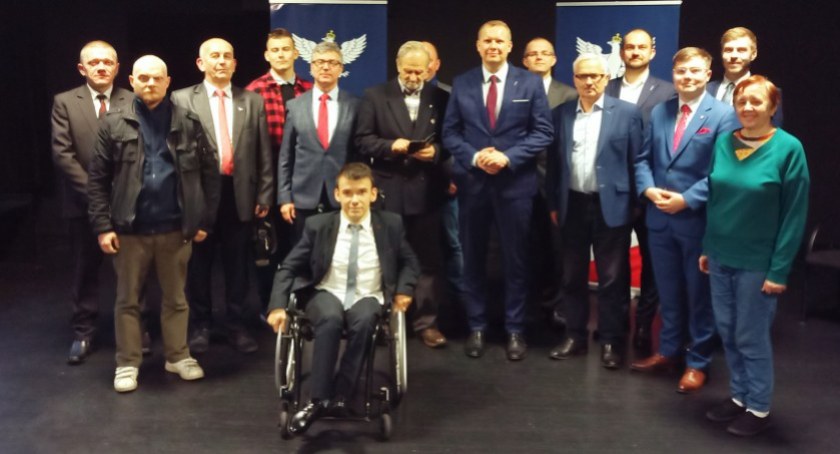 Łuszczyn komentuje: Jaka trzecia droga? Na trzy miesiące przed wyborami mamy na pudle Konfederację