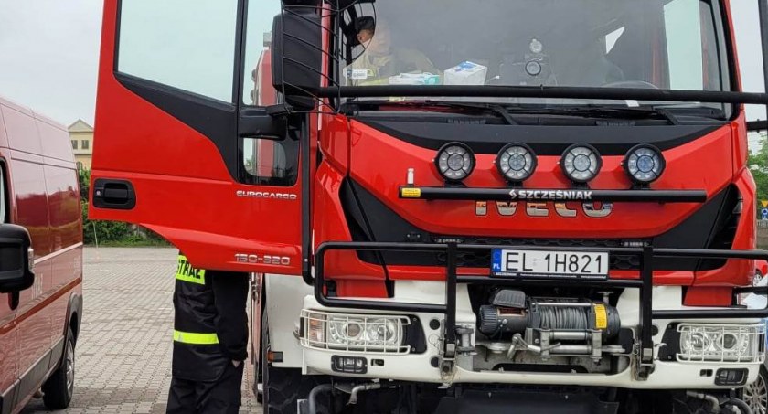 Aż 15 interwencji strażaków w jeden dzień -to bilans zdarzeń po chwilowym załamaniu pogodowym