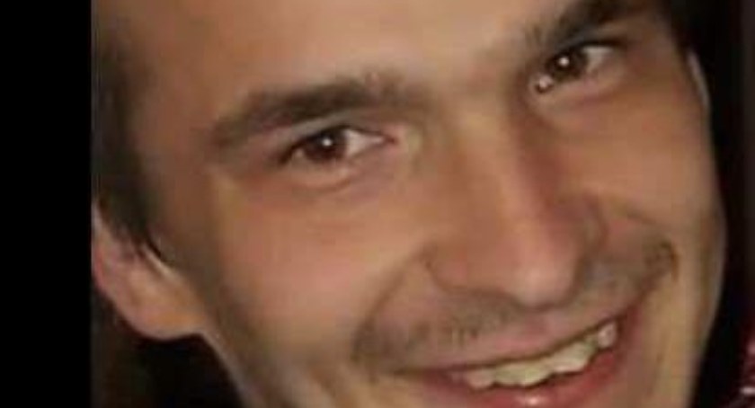 Zaginął Mateusz Wiśniak. Możesz pomóc ustalić miejsce jego pobytu?