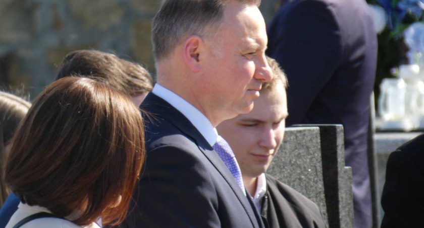 Prawdy, półprawdy, kłamstwa, niedomówienia, blef.. Czyli do urn [Łuszczyn komentuje]