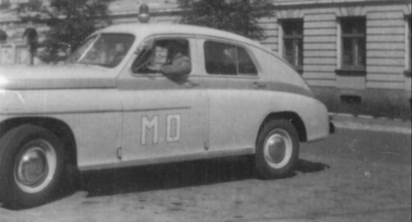 Pokazy lotnicze w Strzałkowie przy 10 tysiącach widzów [Historia Gazetą pisana]